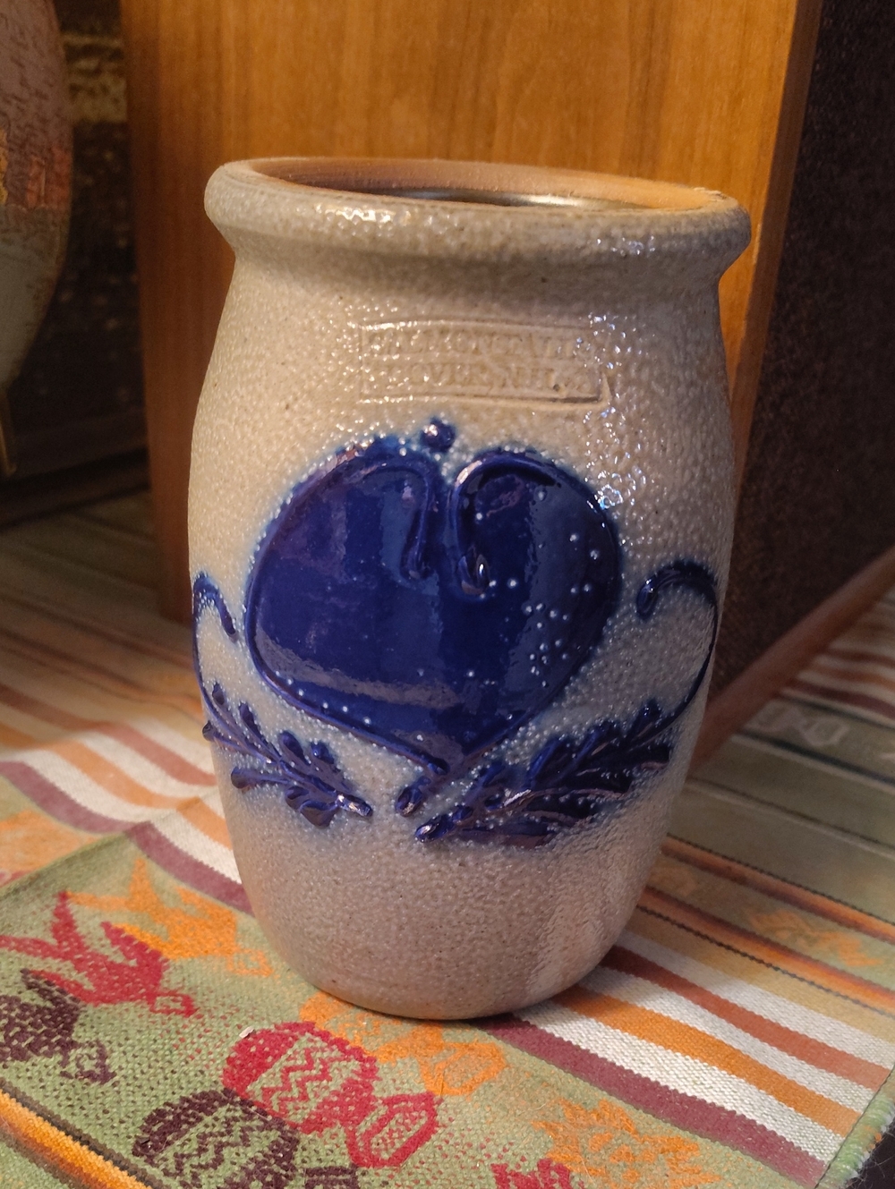 SALMON FALLS POTTERY Stoneware Salt Glazed Crock Vase Heart Dover NH